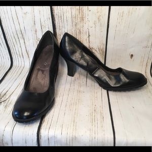 Aerosoles Black Pump High Heel Shoes